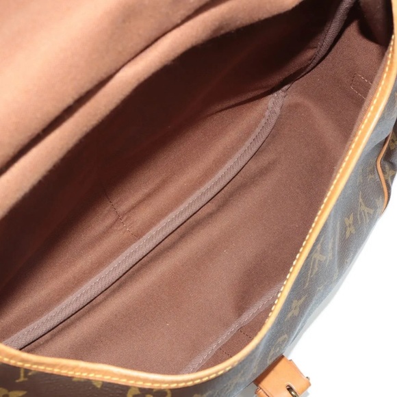 Louis Vuitton Monogram Saumur 35 Messenger Bag M42254 - Picture 8 of 11